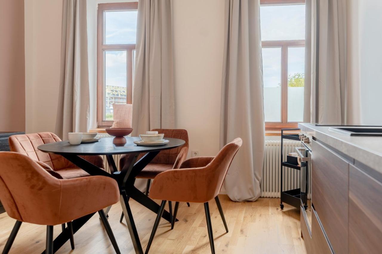 City Lounge Appartement Am Hauptbahnhof Sankt Poelten Exterior foto